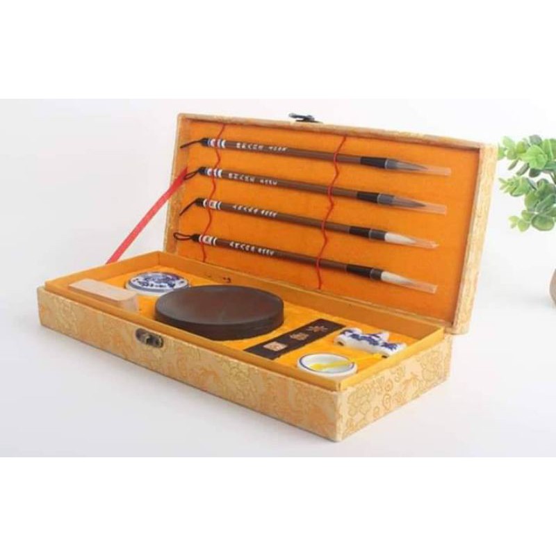 Bộ văn phòng tứ bảo hộp gấm